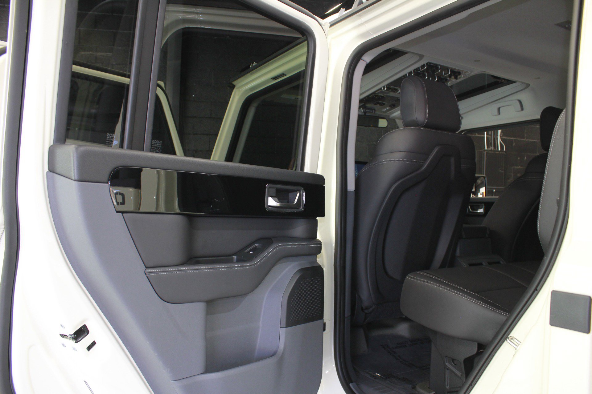 Used 2024 INEOS Grenadier Quartermaster AWD/4WD image 54