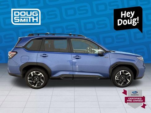 Certified 2025 Subaru Forester Limited AWD/4WD image 6