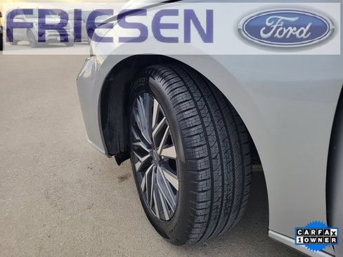 Used 2024 Nissan Altima 2.5 SV image 9