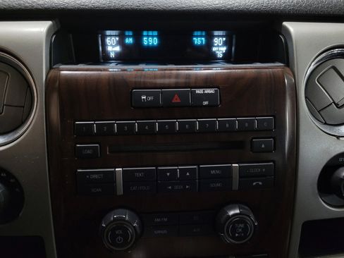 Used 2012 Ford F150 Lariat w/ Lariat Chrome Pkg image 25