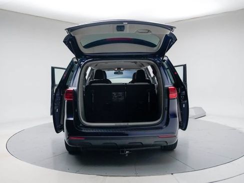 Used 2019 Kia Sedona EX FWD image 20