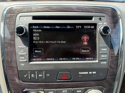 Used 2017 Buick Enclave Convenience FWD image 16