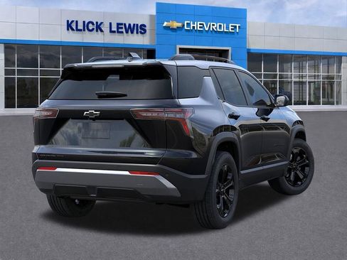 New 2026 Chevrolet Equinox LT w/ Convenience Package II AWD/4WD image 4