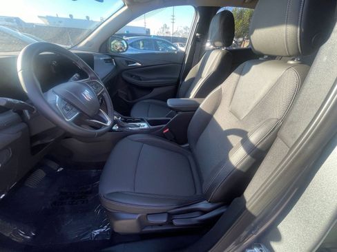 Used 2025 Buick Encore GX Preferred image 27