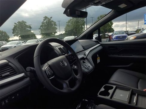 New 2026 Honda Odyssey Sport-L image 14