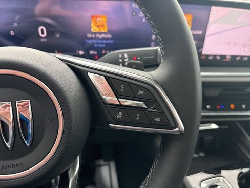 New 2026 Buick Envision Preferred AWD/4WD image 32