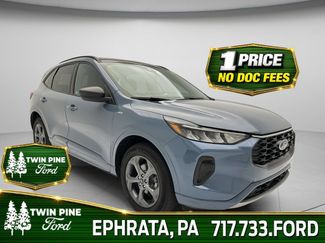 Used 2024 Ford Escape ST-Line w/ Tech Pack #1 AWD/4WD video 1
