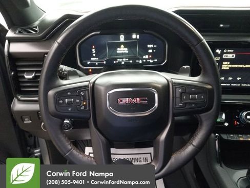 Used 2023 GMC Sierra 1500 AT4 image 14