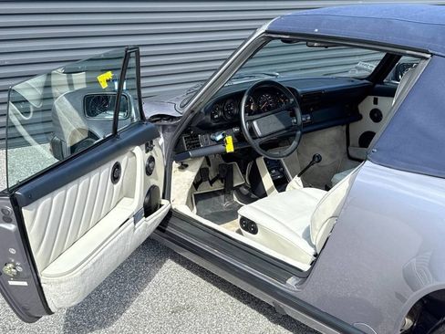 Used 1988 Porsche 911 Carrera image 48