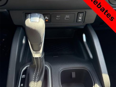 New 2025 Nissan Frontier SL image 16