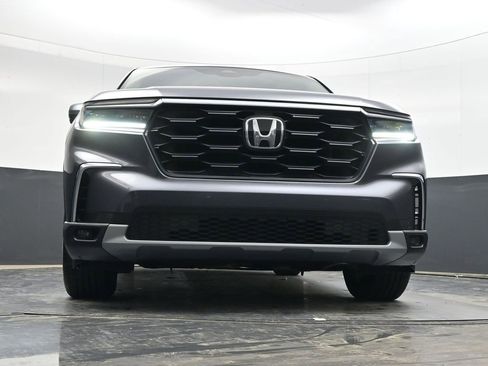 Used 2025 Honda Pilot EX-L image 27