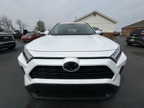 Used 2022 Toyota RAV4 XLE image 26