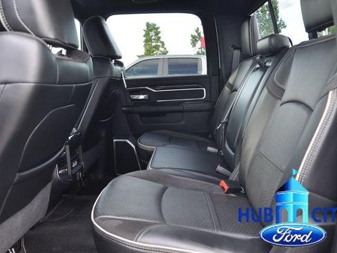 Used 2022 RAM 2500 Laramie w/ Night Edition AWD/4WD image 12