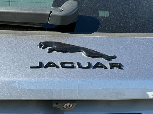 Used 2025 Jaguar F-PACE R-Dynamic S image 34