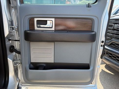Used 2013 Ford F150 Lariat w/ Mid Equipment Group RWD image 18