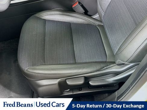 Used 2024 Buick Envista Preferred w/ Convenience II Package FWD image 24