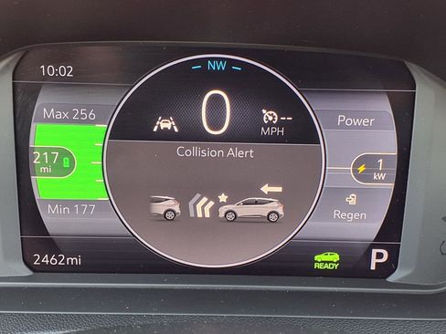 Used 2023 Chevrolet Bolt EUV LT w/ Driver Confidence Package FWD image 14