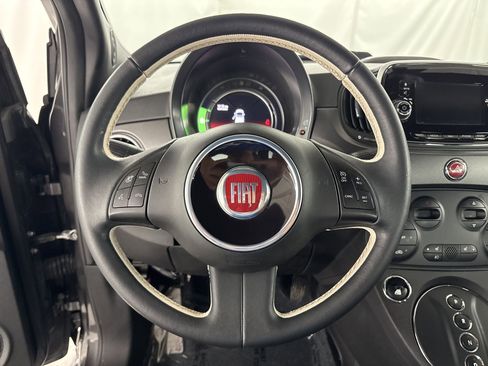 Used 2018 FIAT 500 e image 17