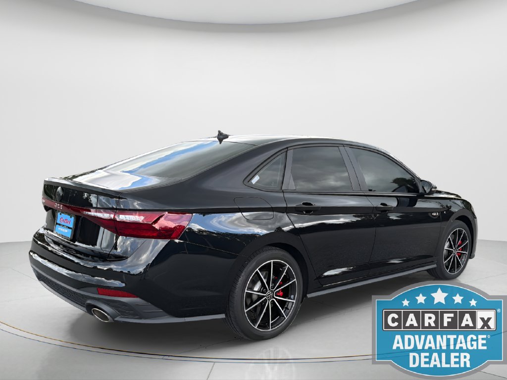 Used 2025 Volkswagen Jetta GLI Autobahn FWD image 5