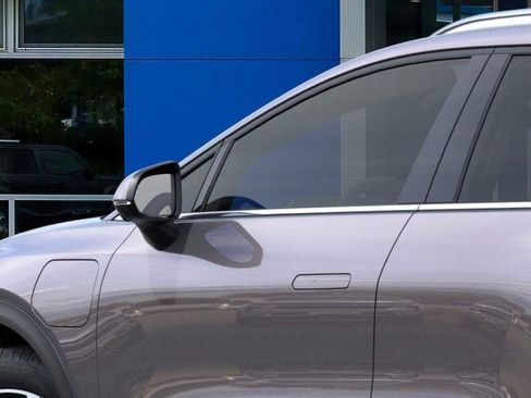 New 2026 Chevrolet Equinox EV LT image 12