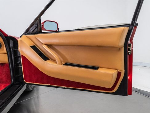 Used 1987 Ferrari Testarossa RWD image 75