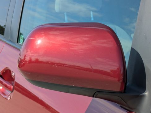 Used 2020 Toyota Sienna LE image 12