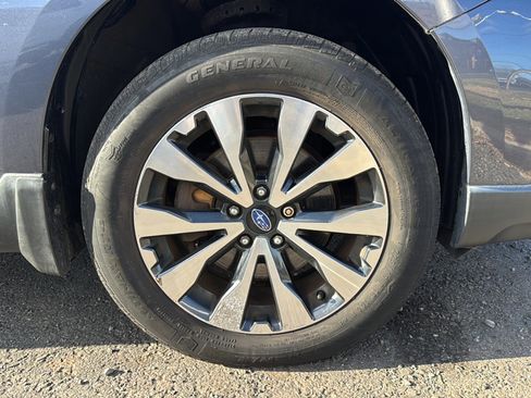 Used 2015 Subaru Outback 2.5i Limited w/ Popular Package #4 image 40