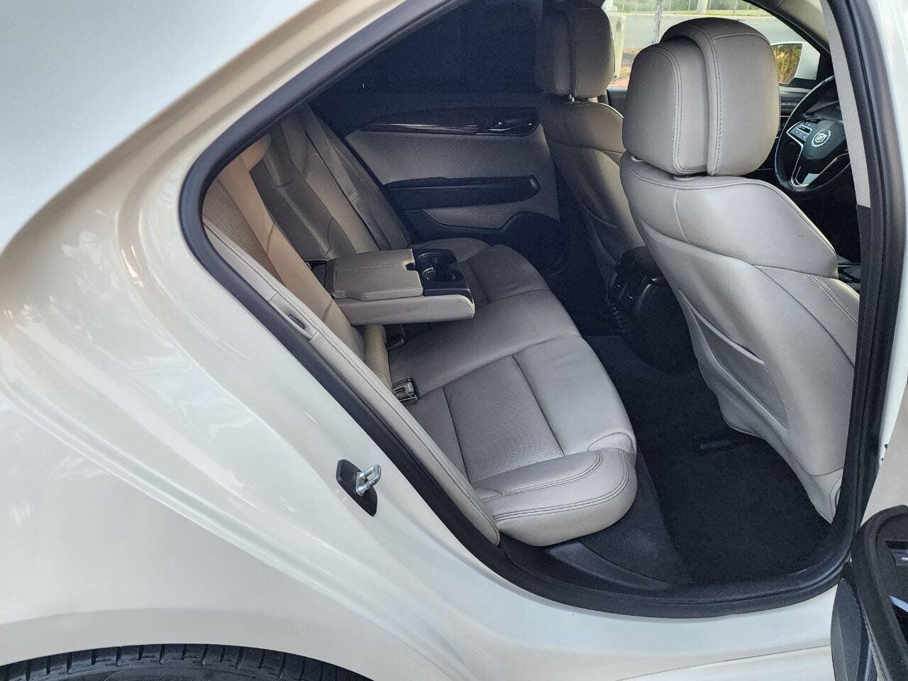Used 2013 Cadillac ATS Luxury w/ Cold Weather Package RWD image 24