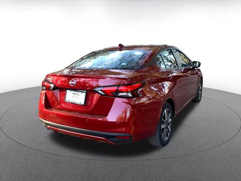 Used 2025 Nissan Versa SV image 7