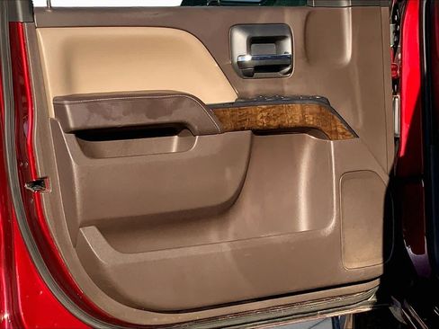 Used 2017 Chevrolet Silverado 1500 LT w/ Texas Edition RWD image 22