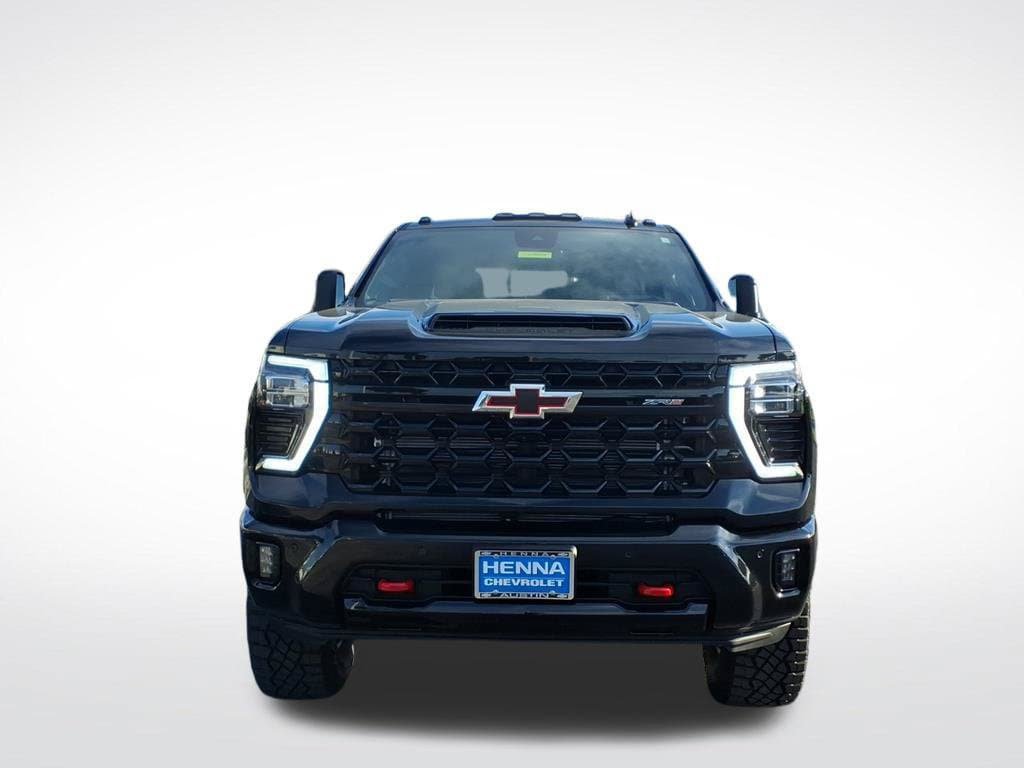 New 2026 Chevrolet Silverado 2500 ZR2 AWD/4WD image 9