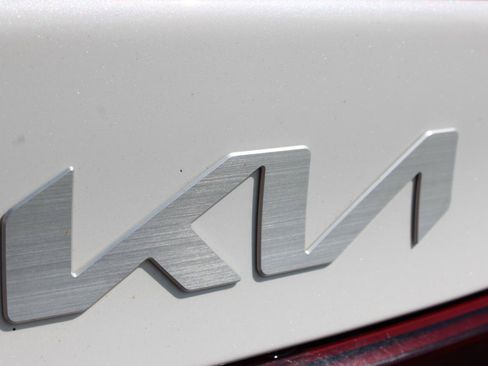 Used 2022 Kia Forte GT-Line w/ GT-Line Premium Package FWD image 8