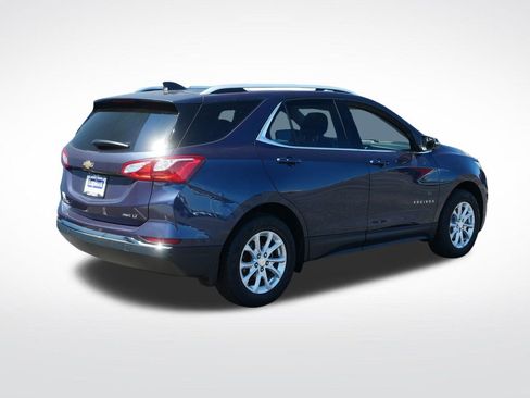 Used 2019 Chevrolet Equinox LT w/ Sun & Navigation Package AWD/4WD image 5