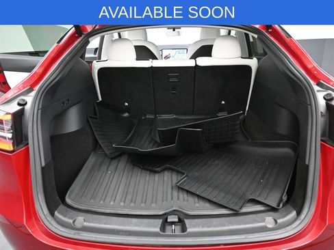 Used 2021 Tesla Model Y Long Range AWD/4WD image 27