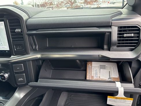 New 2025 Ford F150 Lariat w/ Equipment Group 502A High image 32