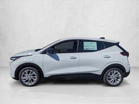 New 2027 Chevrolet Bolt LT w/ Comfort Package FWD image 5