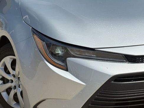 Used 2024 Toyota Corolla LE FWD image 3
