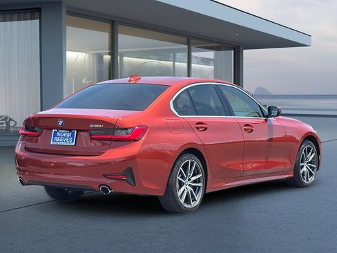 Used 2020 BMW 330i Sedan w/ Driving Assistance Package RWD image 4