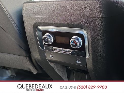 Used 2024 GMC Yukon SLE w/ Gmc Pro Safety Plus Package AWD/4WD image 29