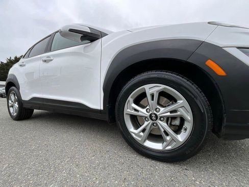 Used 2023 Hyundai Kona SEL AWD/4WD image 10