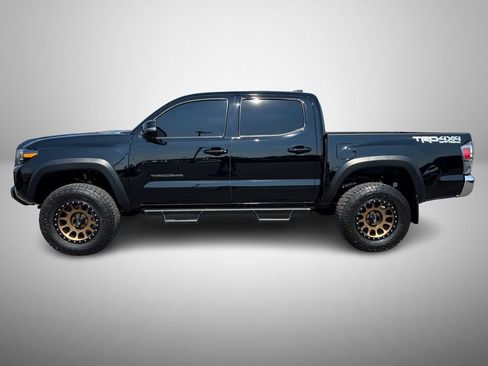 Used 2023 Toyota Tacoma TRD Off-Road image 5