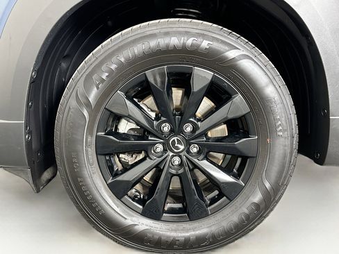 Used 2025 MAZDA CX-50 AWD 2.5 S w/ Premium Package image 11