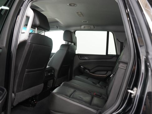Used 2019 Chevrolet Tahoe LT AWD/4WD image 19
