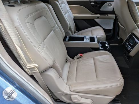 Used 2020 Lincoln Aviator Reserve w/ Equipment Group 202A image 22