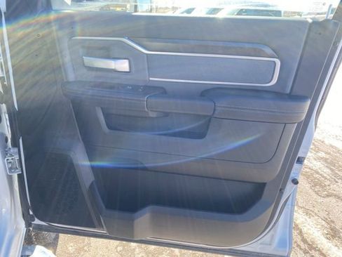 Certified 2022 RAM 2500 Big Horn w/ Snow Chief Group image 30
