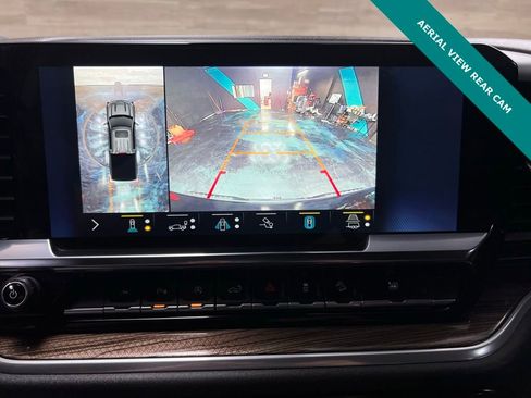 Used 2022 Chevrolet Silverado 1500 LTZ image 8