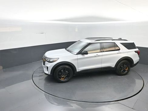 New 2026 Ford Explorer Tremor w/ Tremor Ultimate Package image 25