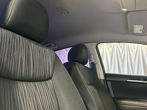 Used 2019 Nissan Sentra SV FWD image 18