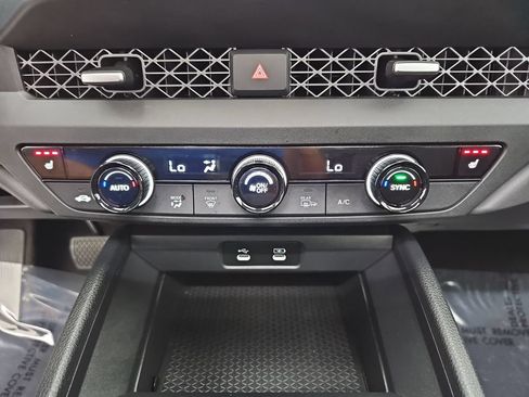 Used 2024 Honda Accord EX image 26