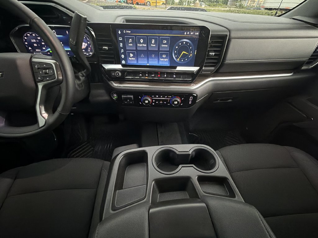 Used 2025 Chevrolet Silverado 1500 LT Trail Boss w/ Protection Package AWD/4WD image 24
